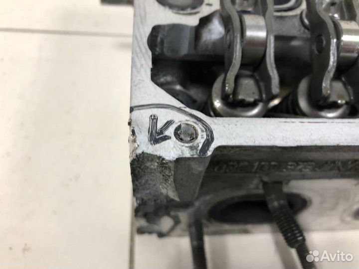 Головка блока цилиндров Volkswagen Polo