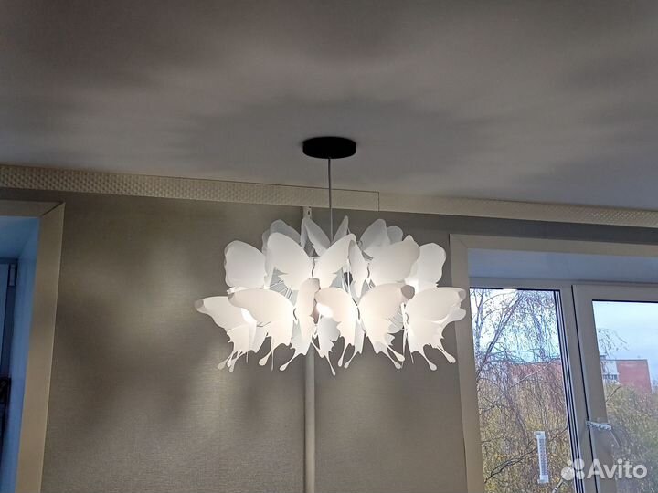 Люстра потолочная новая