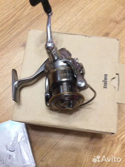 Катушка daiwa exist 2508