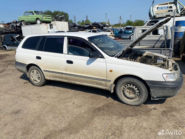 Запчасти на Toyota caldina