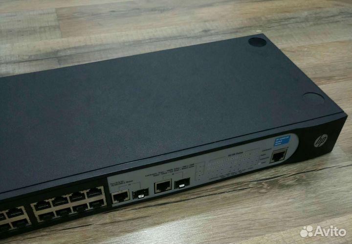 Коммутатор HP V1905-24 JD990A