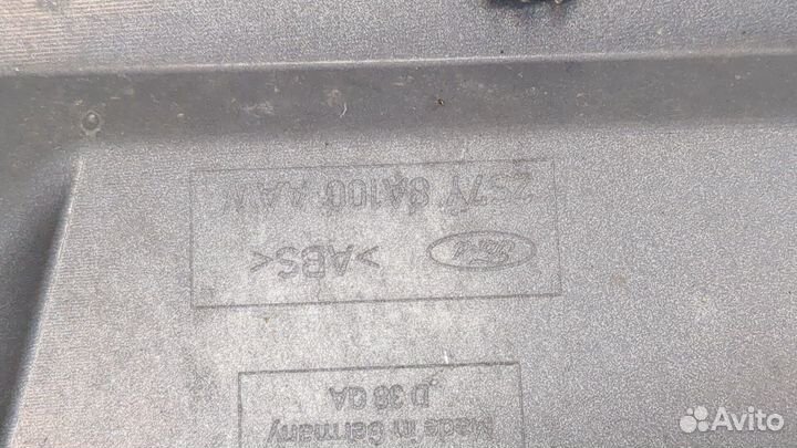 Решетка радиатора Ford Mondeo 3, 2004