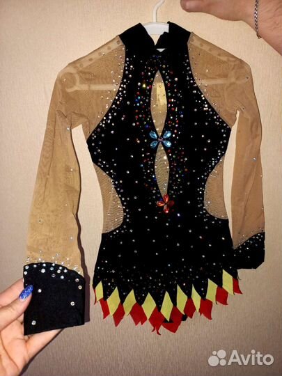 Костюм для художественной гимнастики 116