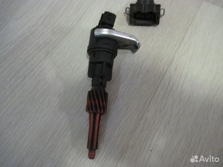 Датчик спидометра audi A3/VW golf IV/V/bora/caddy