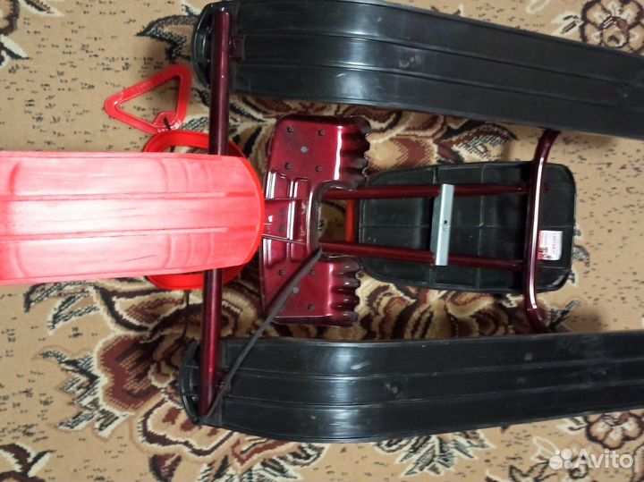 Детский снегокат бу