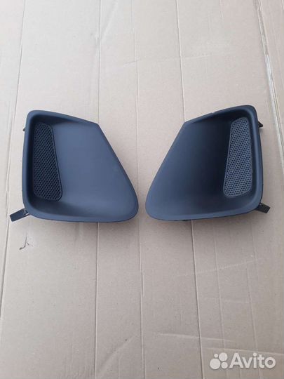 Заглушки птф Toyota Corolla 2011