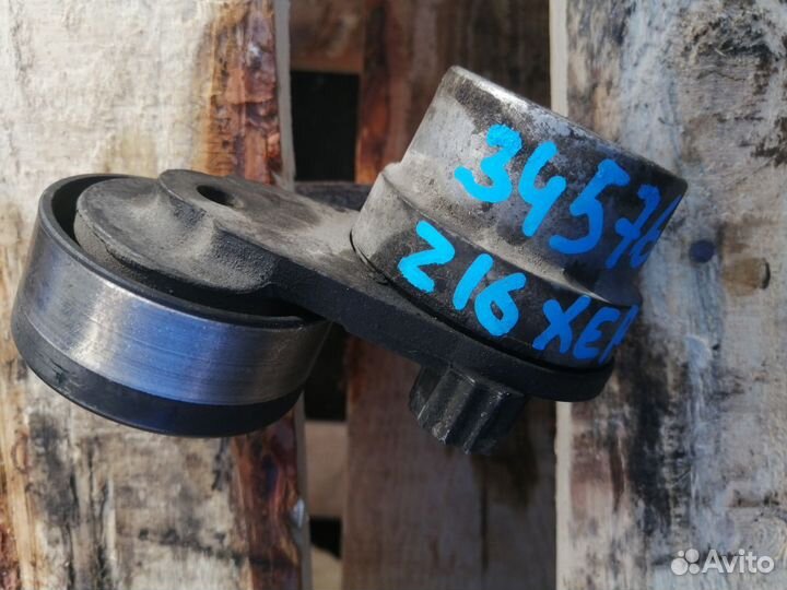 Натяжитель ремня Opel z16xer