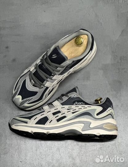 Кроссовки asics GEL-preleus белые