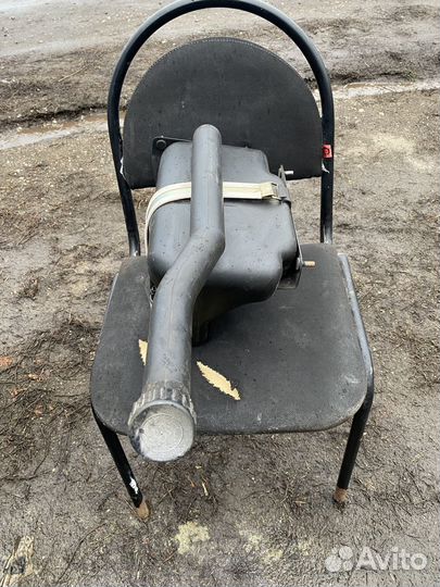 Бак стеклоочестителя камаз