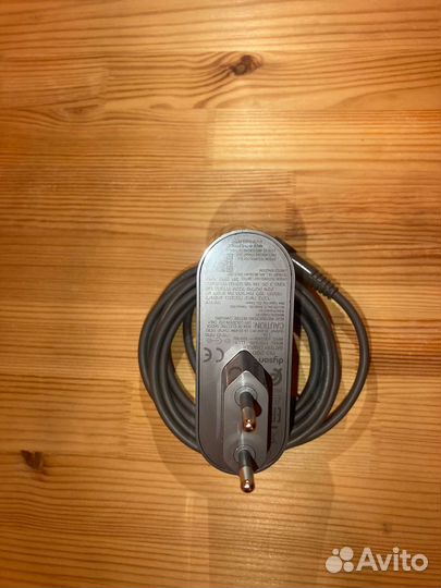 Зарядное устройство для пылесоса Dyson V10/V11/V15