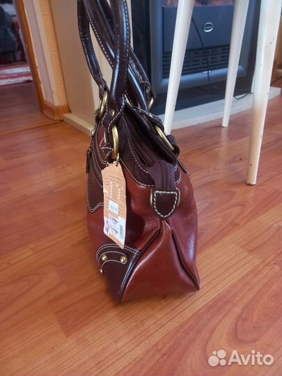 Новая кожанная сумка