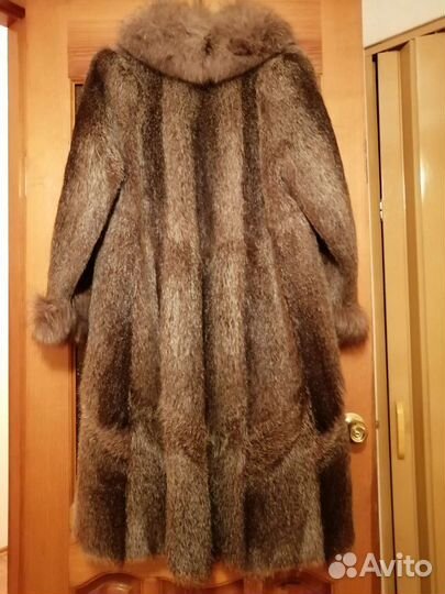 Шуба из нутрии 48 50 дублёнки и кожан куртка