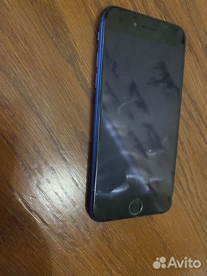 iPhone 7, 32 ГБ