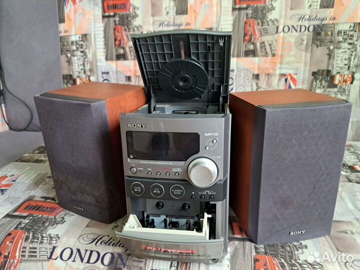 Музыкальный центр Sony