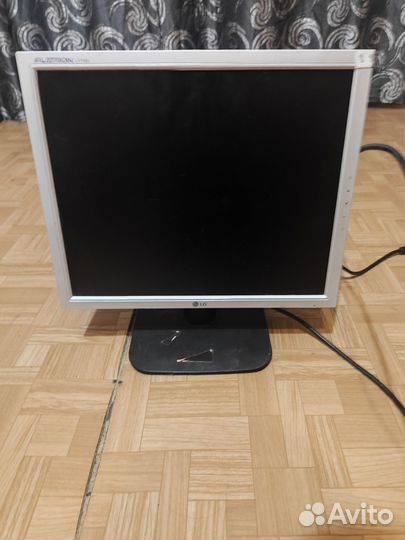 Монитор LG