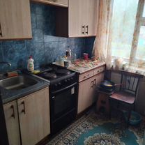 3-к. квартира, 48 м², 3/5 эт.