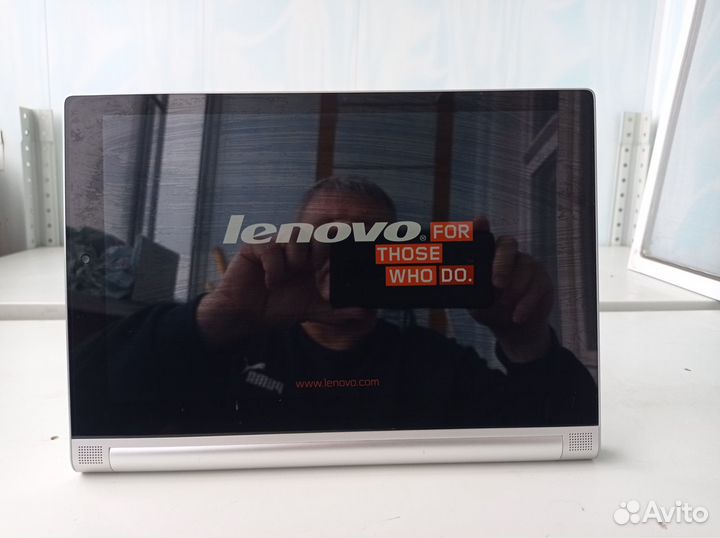 Планшет Lenovo Таб 2 -1050L