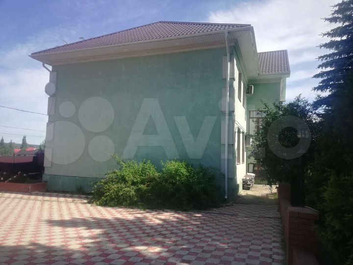 Коттедж 446 м² на участке 24 сот.