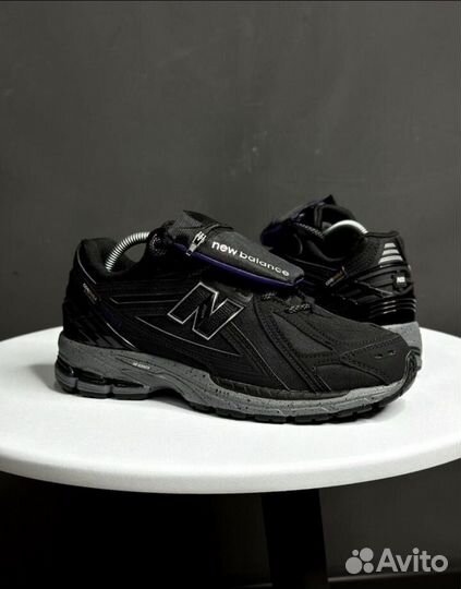 Кроссовки New balance1906 г