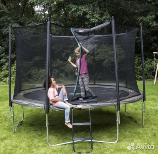 Пружинный батут berg серии Favorit