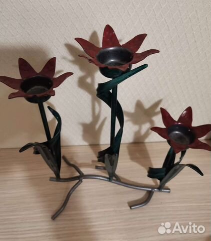 Старинный подсвечник