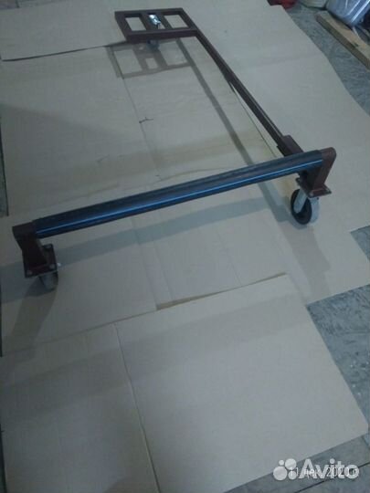 Подкат-домкрат, кантователь для снегохода