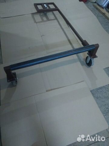 Подкат-домкрат, кантователь для снегохода