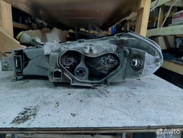 Фара передняя правая ford mondeo 2