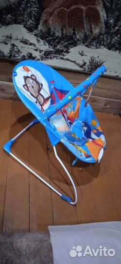 Шезлонг детский