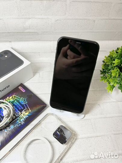 iPhone 11, 128 (хорошее, 74 АКБ, sim)