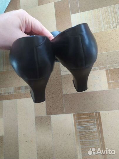 Туфли женские 37 размер