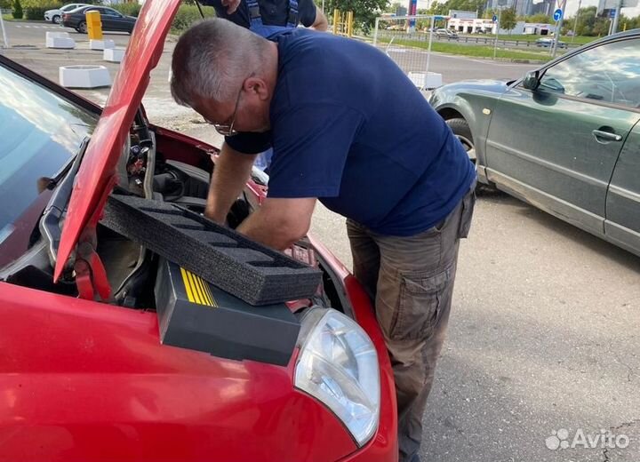 Вскрытие авто / Открыть машину без ключа / Дверь