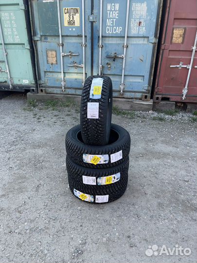 Nokian Tyres Hakkapeliitta 10p 205/55 R16 94T