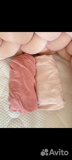 Детская кроватка с маятником и ящиком