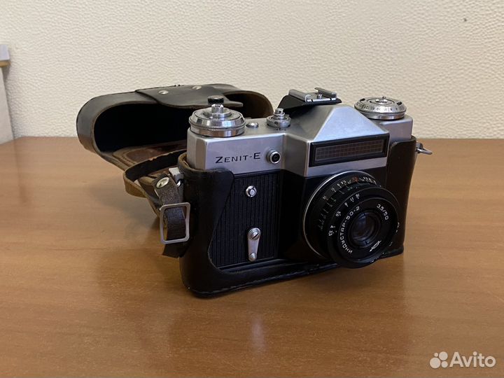 Zenit-E фотоаппарат с объективом