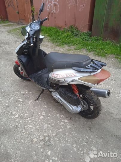 Скутер (50) 150 кубов