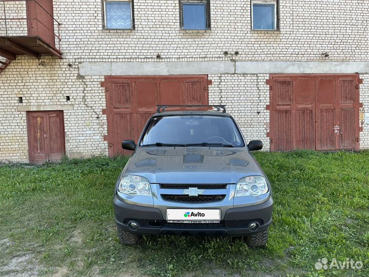 Chevrolet Niva, 2010