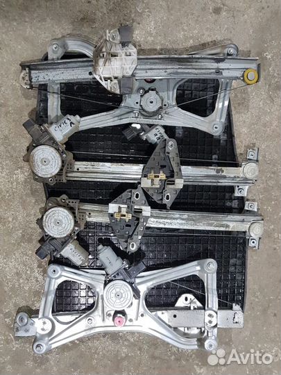 Стеклоподьемник honda civic 4D