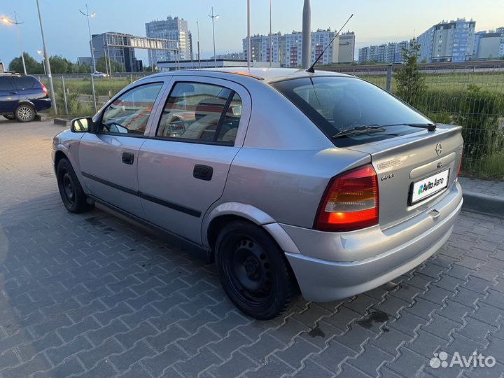 Opel Astra 1.8 AT, 2002, 336 500 км