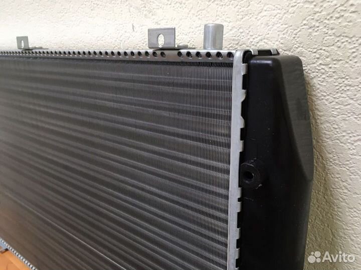 Радиатор охлаждения двигателя Audi 80 IV, V 86, Co