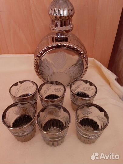 Подарочный набор Графин и 6 стопок