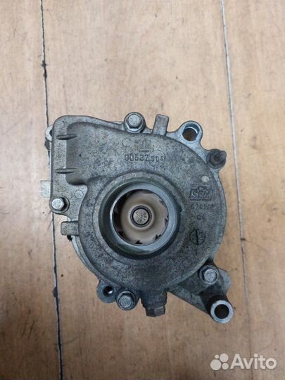 Помпа Opel Zafira A минивэн Z22SE 2002