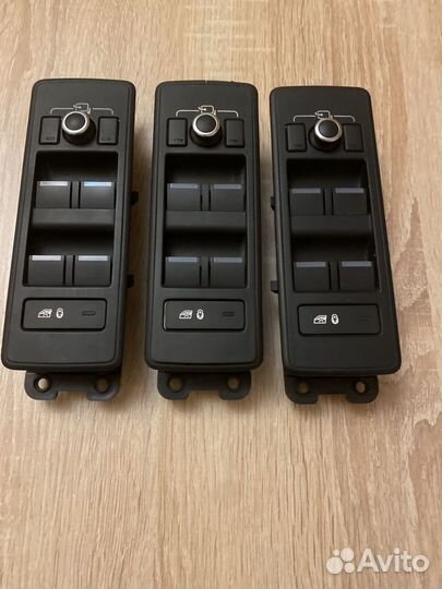 Блок стеклоподъемников Range Rover Sport L494