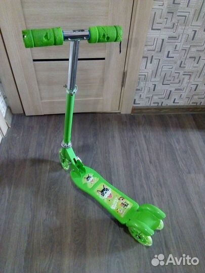 Самокат детский 3-х колесный