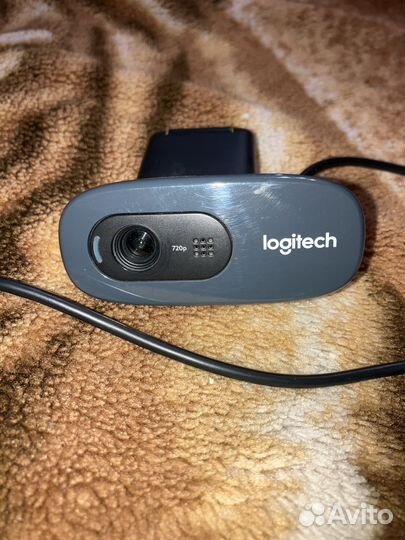Веб камера Logitech c270
