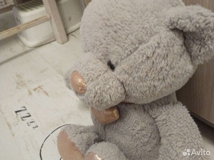 Плюшевый мишка