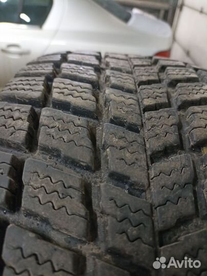 Roadstone Winguard SUV 235/70 R16 105P