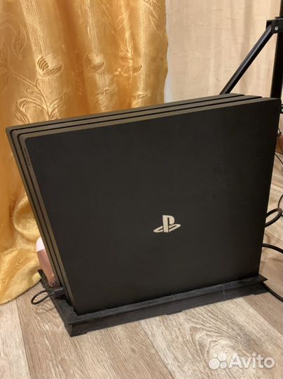 Sony playstation 4 pro 1tb