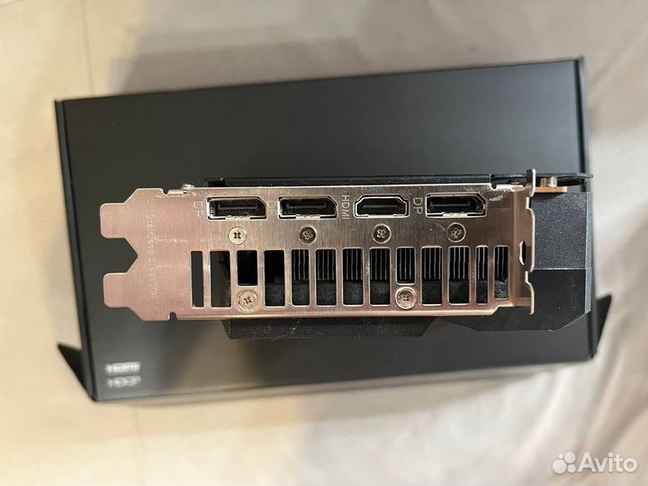 Asus AMD Radeon RX 6600 XT Dual OC Edition