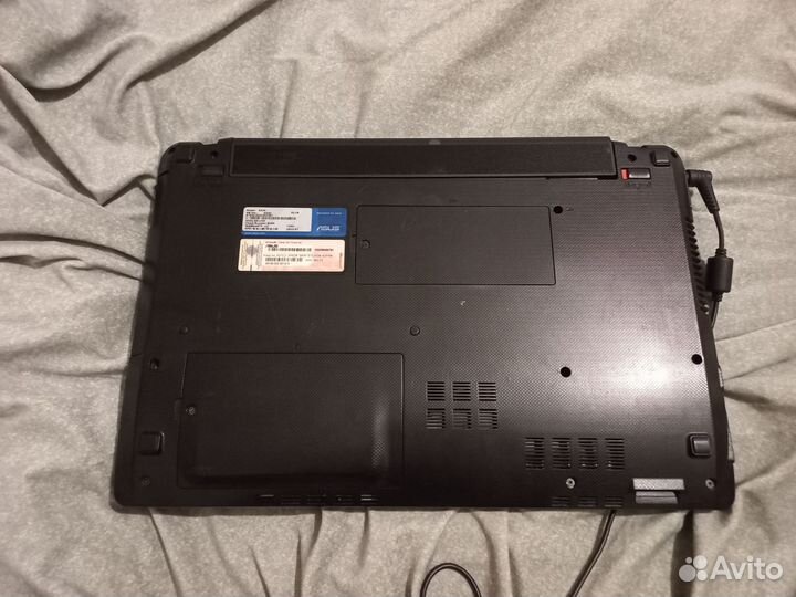 Ноутбук asus X53U